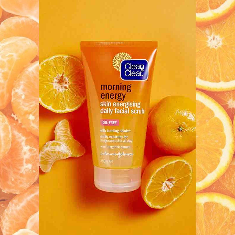 Clean & Clear Morning Energy Skin Energising Facial Scrub - 150ml (France)