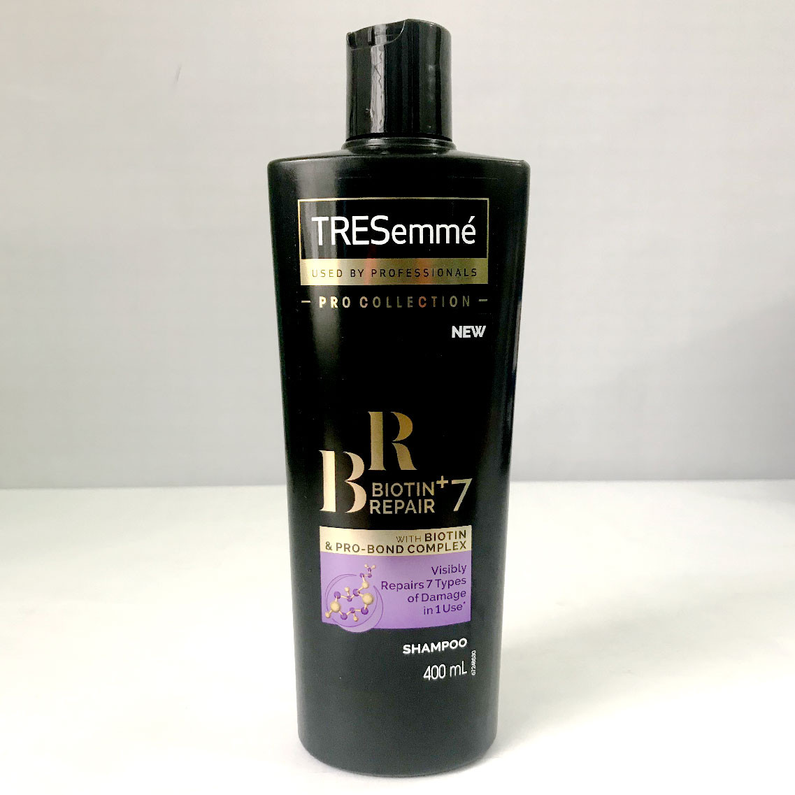 Tresemme Botanique Nourish and Replenish Shampoo - 400ml (UAE)